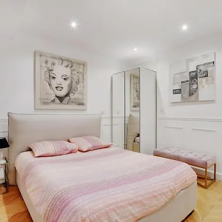 Apartament Luxury 4pers George V Paryż
