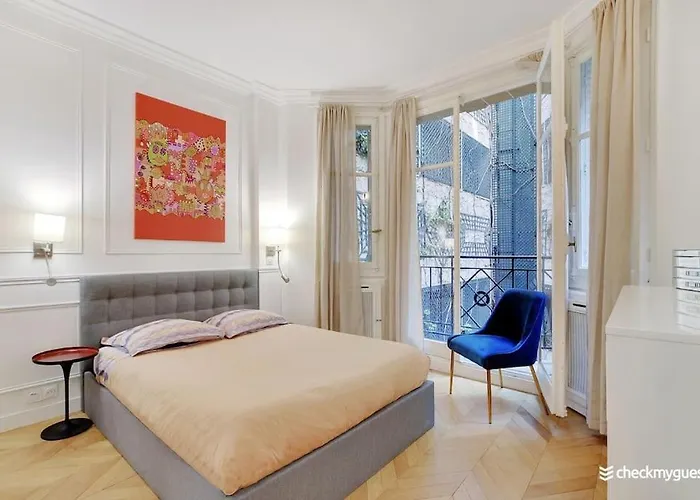 Luxury 4pers George V * Paris