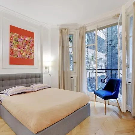 Luxury 4pers George V * Paříž