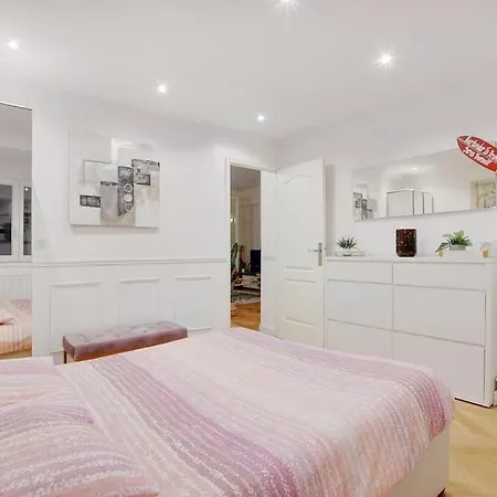 Luxury 4pers George V Paříž